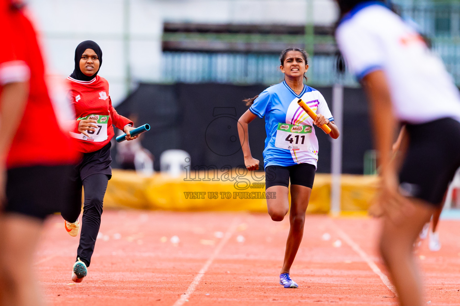 Day 6 of Inter-school Athletics Championship 2025 held in Ekuveni Synthetic Track, Male', Maldives on Sunday, 12th October 2025. Photos by: Nausham Waheed / Images.mv