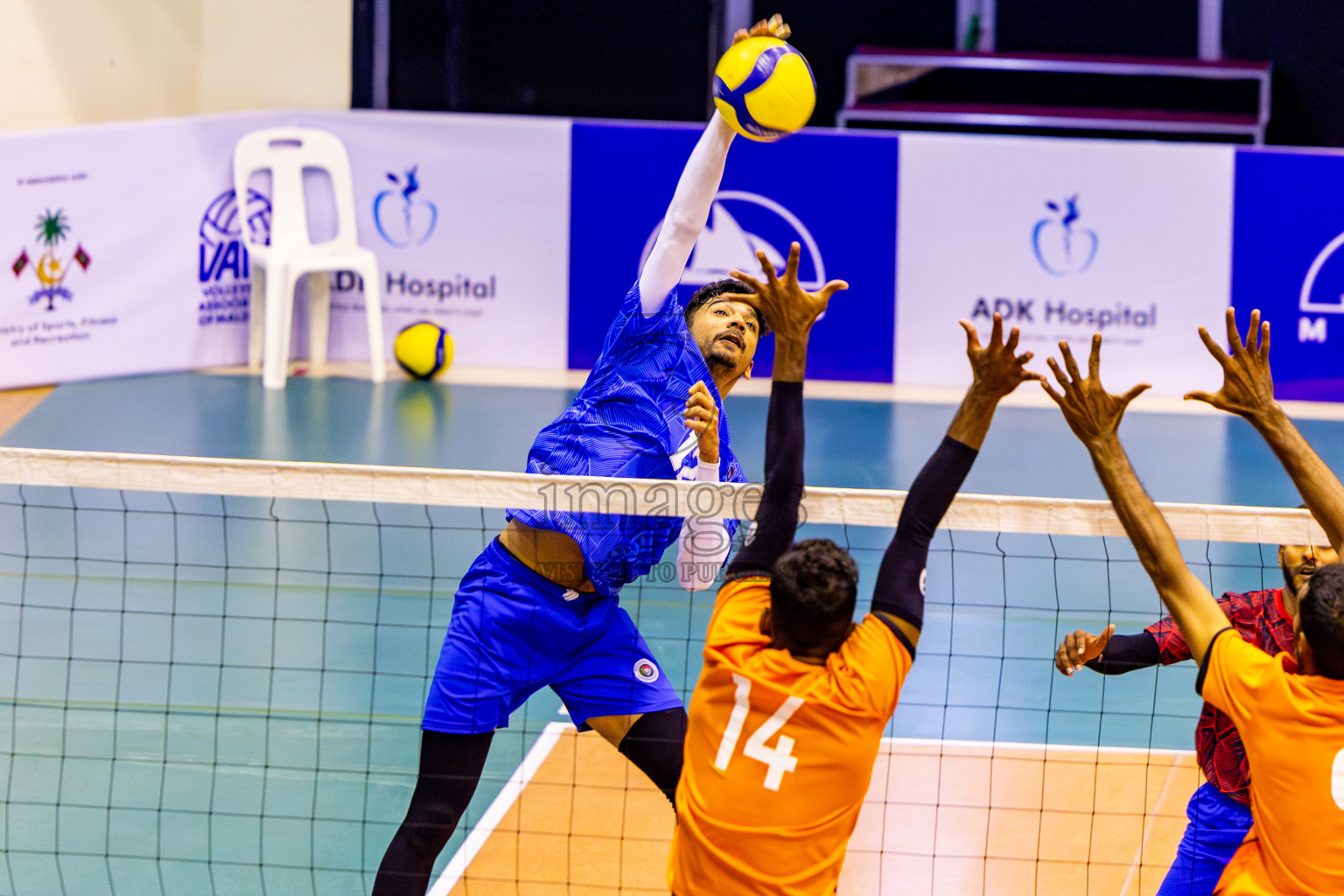 Sports Club City vs Police Club in Day 3 of MILO VAM Cup 2024 Men's Division was held in Social Center Indoor Hall on Wednesday, 30th October 2024. Photos: Nausham Waheed / images.mv