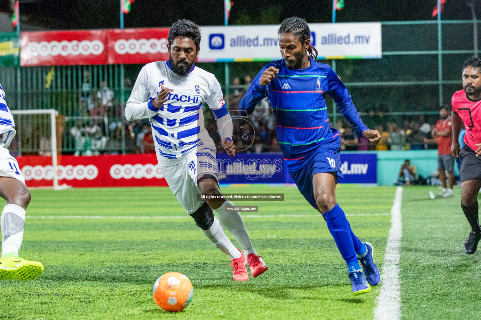 STO RC Vs Team Fenaka in the Quarter Finals of Club Maldives 2021 held in Hulhumale, Maldives on 13 December 2021. Photos: Shu Abdul Sattar / images.mv