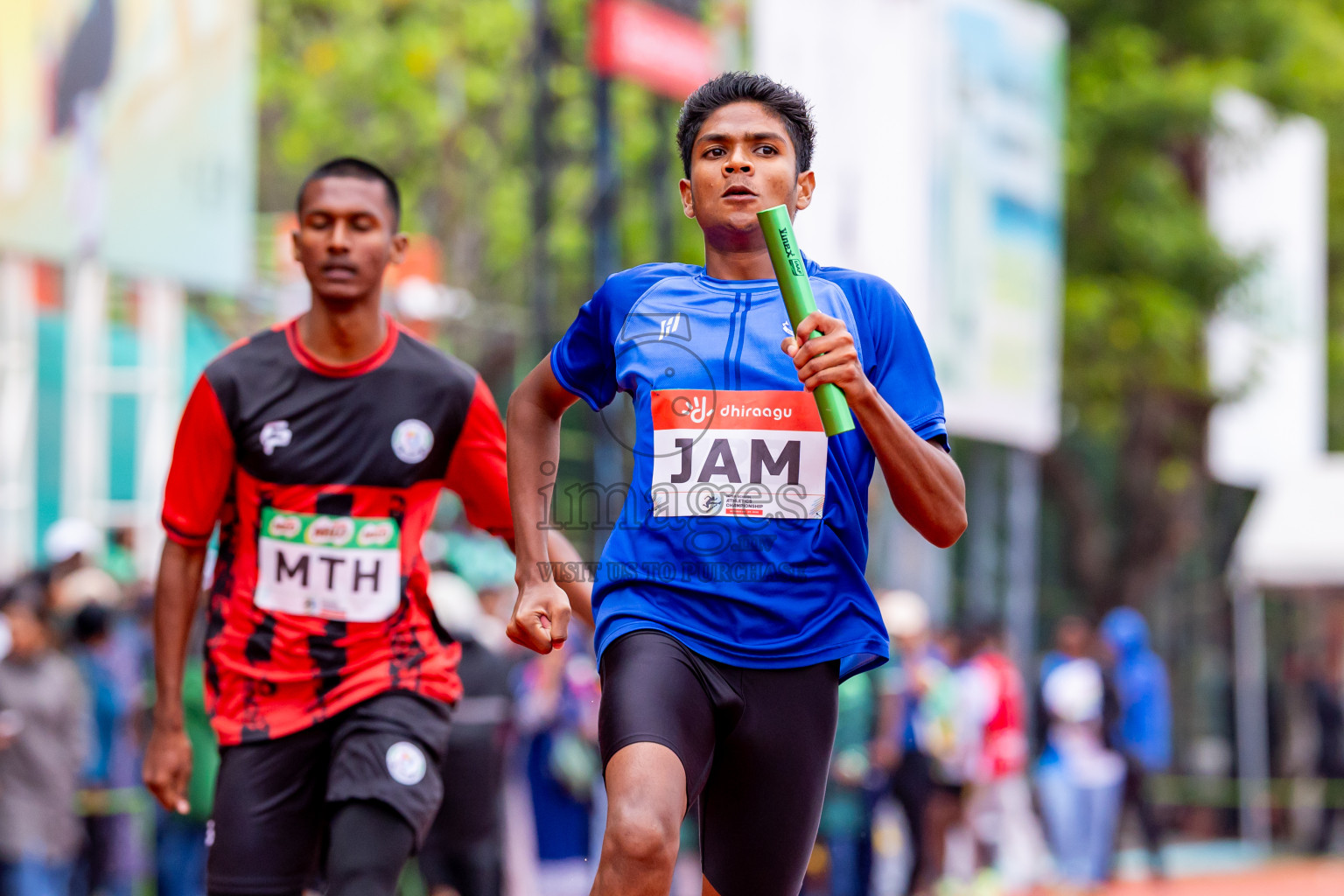 Day 6 of Inter-school Athletics Championship 2025 held in Ekuveni Synthetic Track, Male', Maldives on Sunday, 12th October 2025. Photos by: Nausham Waheed / Images.mv