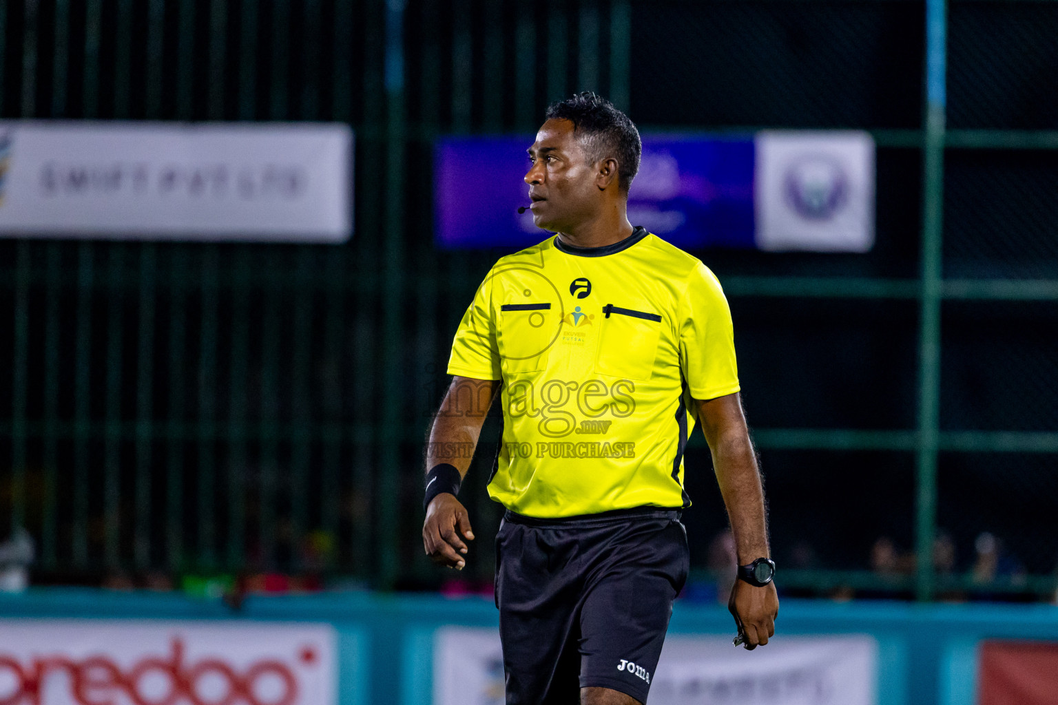 Dee Ess Kay vs FC Baaz in Day 1 of Laamehi Dhiggaru Ekuveri Futsal Challenge 2024 was held on Friday, 26th July 2024, at Dhiggaru Futsal Ground, Dhiggaru, Maldives Photos: Nausham Waheed / images.mv