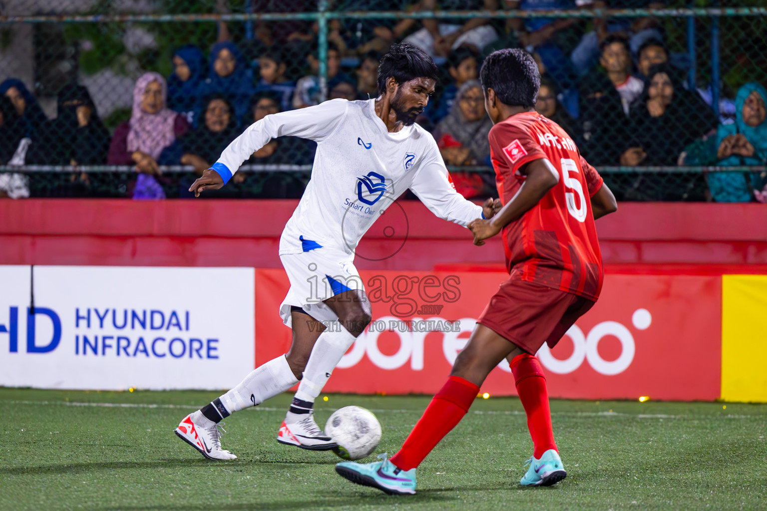 K Gaafaru VS K Huraa in Day 25 of Golden Futsal Challenge 2024 was held on Thursday , 8th February 2024 in Hulhumale', Maldives
Photos: Ismail Thoriq / images.mv