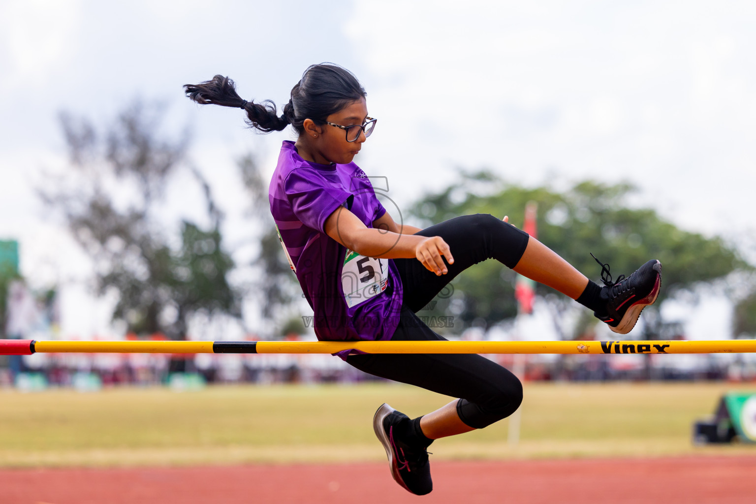 Day 4 of Inter-school Athletics Championship 2025 held in Ekuveni Synthetic Track, Male', Maldives on Thursday, 09th October 2025. Photos by: Nausham Waheed / Images.mv