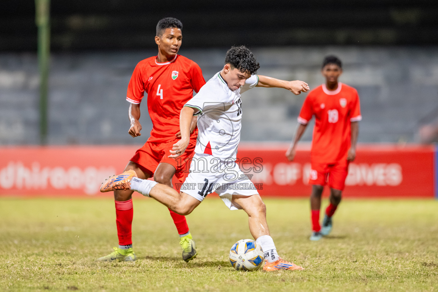 Maldives vs Palestine in the second under 17 friendly held in National Football Stadium, Male', Maldives on Saturday, 15 November 2025. 
Photos: Mohamed Mahfooz Moosa / Images.mv