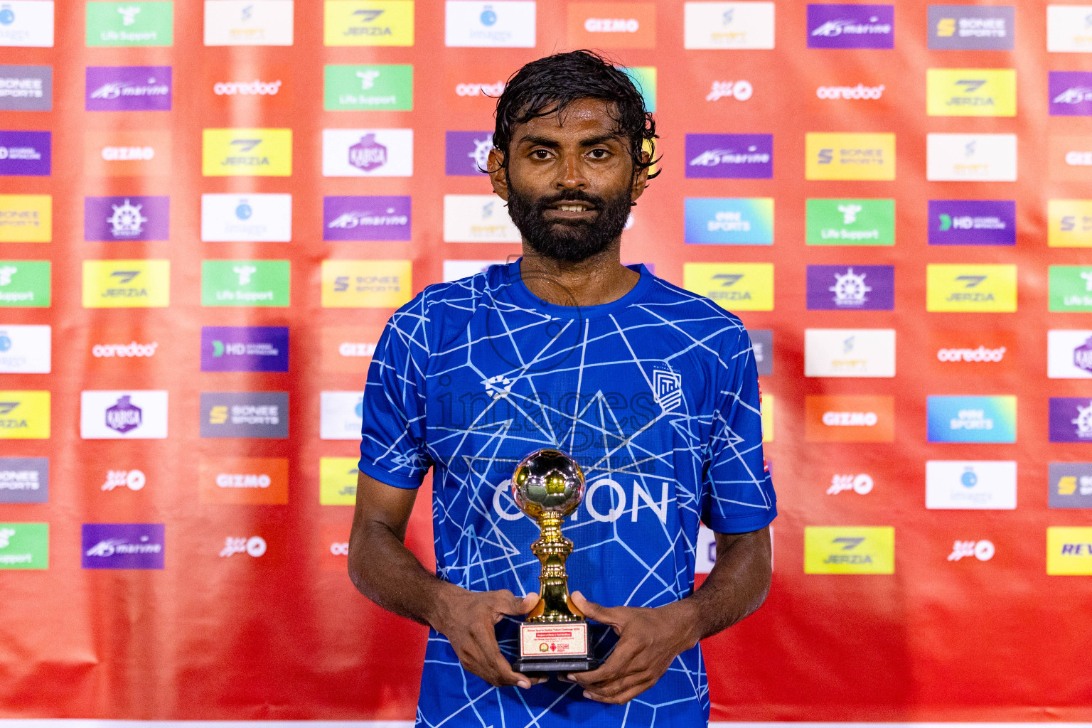 HDh Neykurendhoo vs HDh Naivaadhoo in Golden Futsal Challenge 2024 was held on Tuesday, 16th January 2024, in Hulhumale', Maldives
Photos: Ismail Thoriq / images.mv