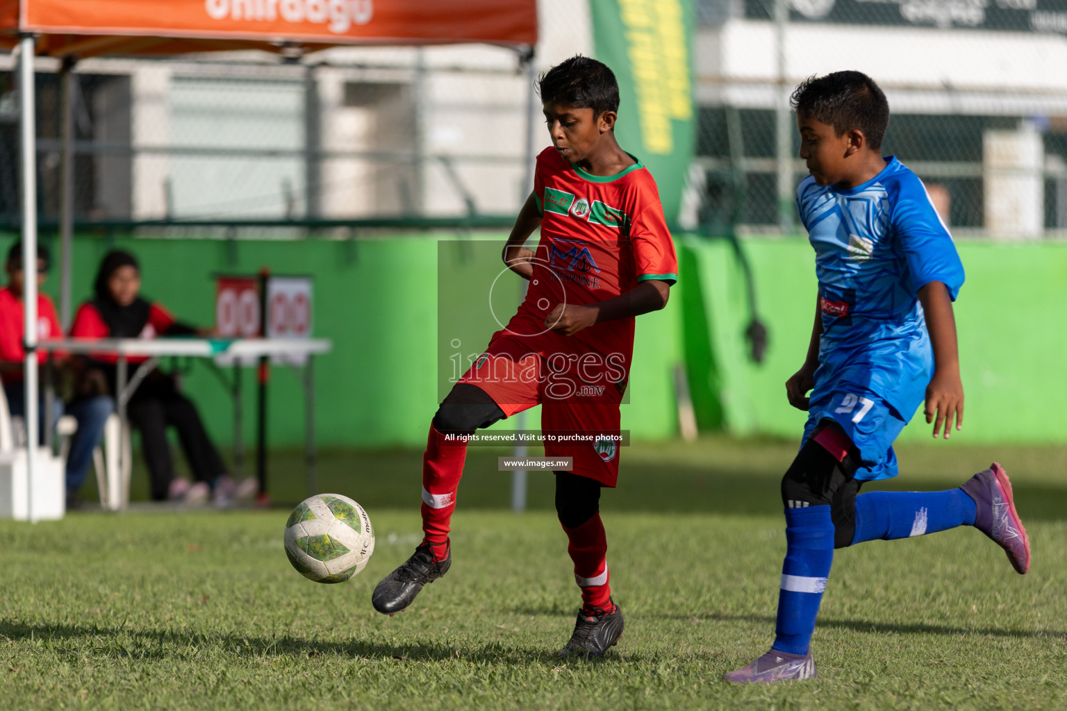 Day 1 of MILO Academy Championship 2023 (U12) was held in Henveiru Football Grounds, Male', Maldives, on Friday, 18th August 2023. Photos: Mohamed Mahfooz Moosa / images.mv