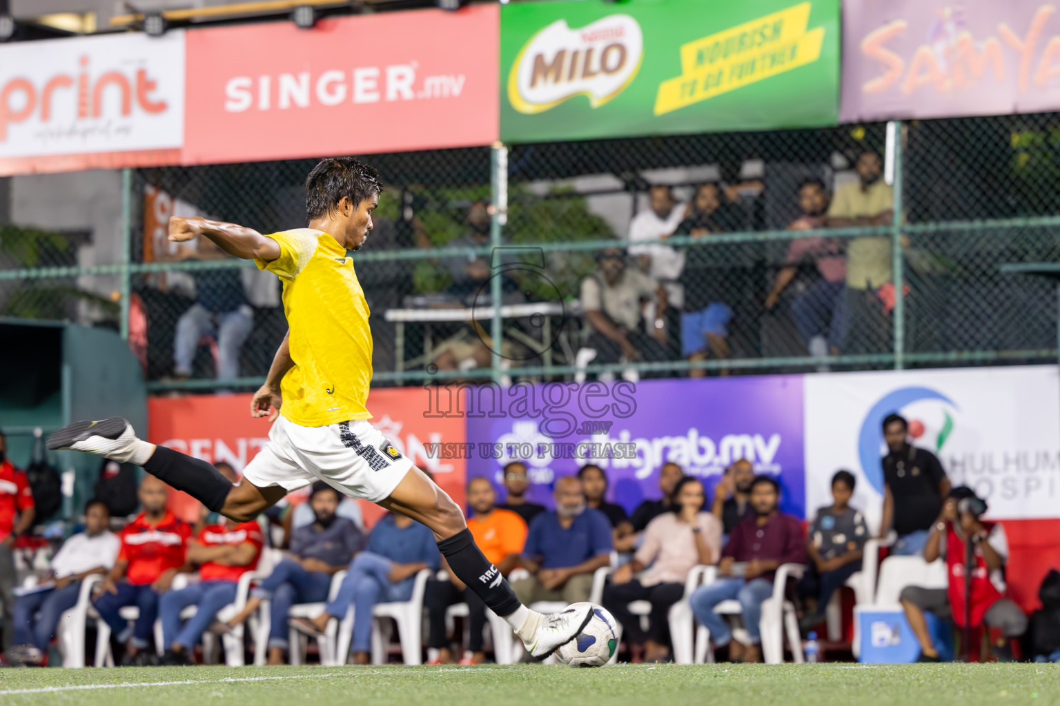 RRC vs MPL in Semi Finals of Club Maldives Cup 2024 held in Rehendi Futsal Ground, Hulhumale', Maldives on Monday, 14th October 2024. Photos: Ismail Thoriq / images.mv