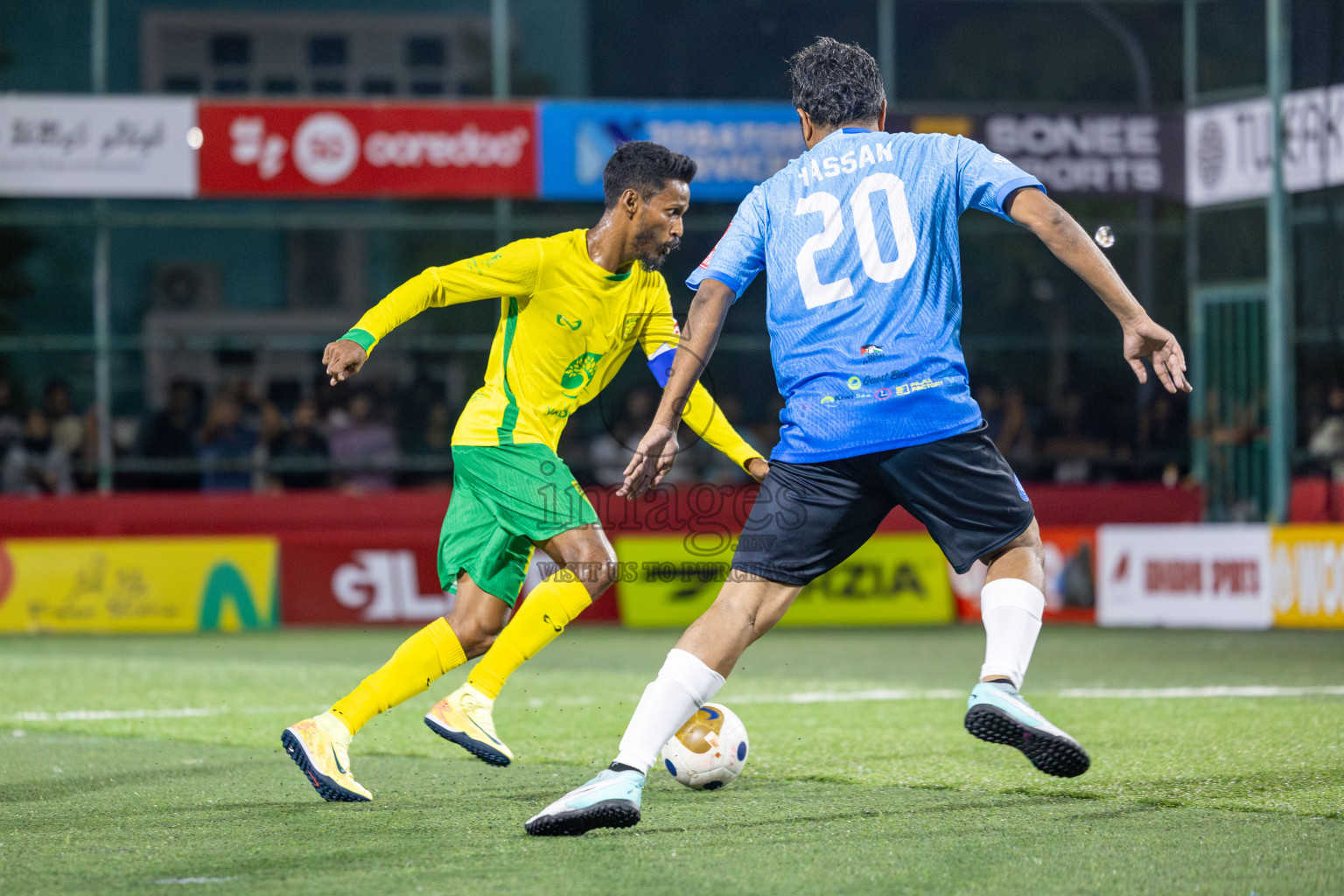 GDh. Fiyoaree VS GDh. Vaadhoo in Day 7 of Golden Futsal Challenge 2025 was held on Saturday, 11th January 2025, in Hulhumale', Maldives Photos: Hassan Simah / images.mv