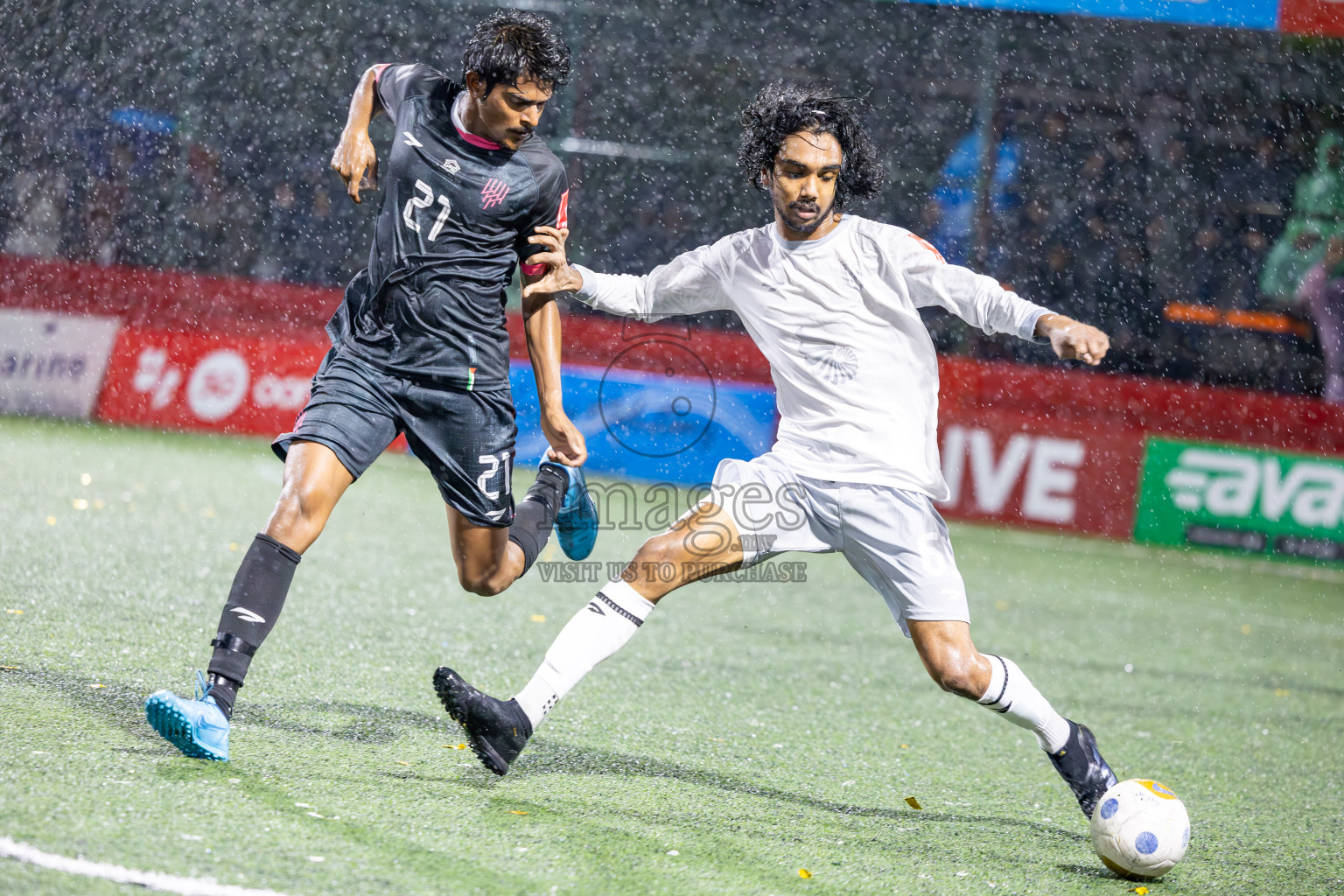 Lh Naifaru vs Lh Kurendhoo on Day 22 of Golden Futsal Challenge 2025 was held on Sunday , 26th January 2025, in Hulhumale', Maldives.
Photos: Ismail Thoriq / images.mv