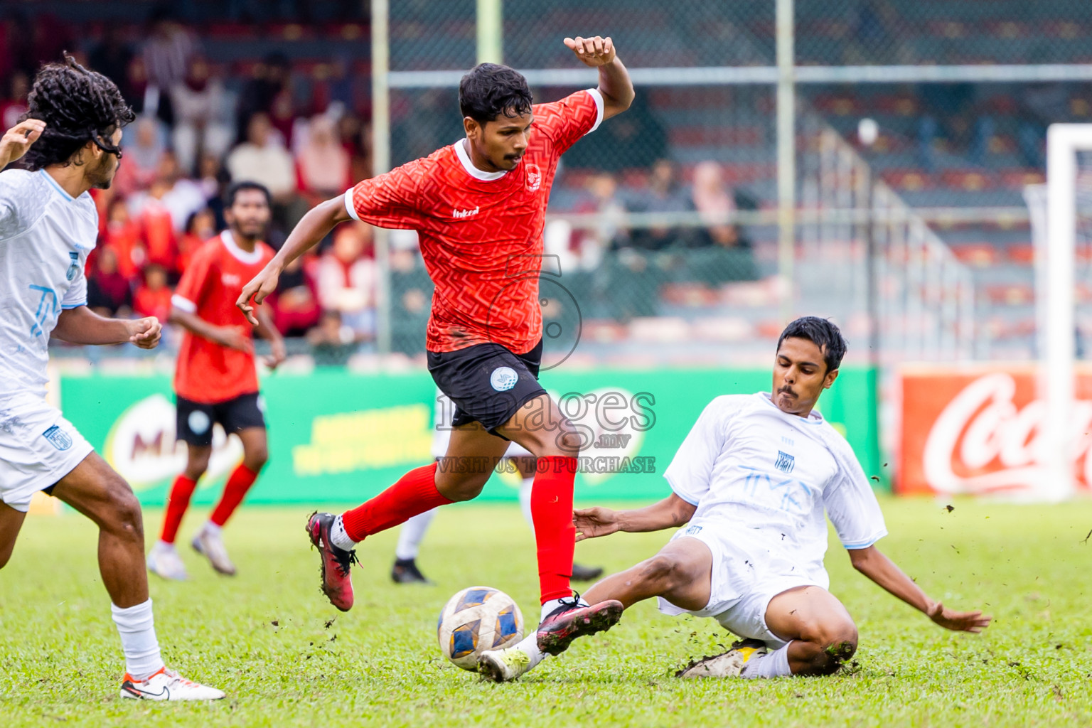 Eydhafushi vs Male' in Semi Finals of Gold Cup 2024 held at National Football Stadium on Saturday, 21st December 2024. Photos: Nausham Waheed / Images.mv