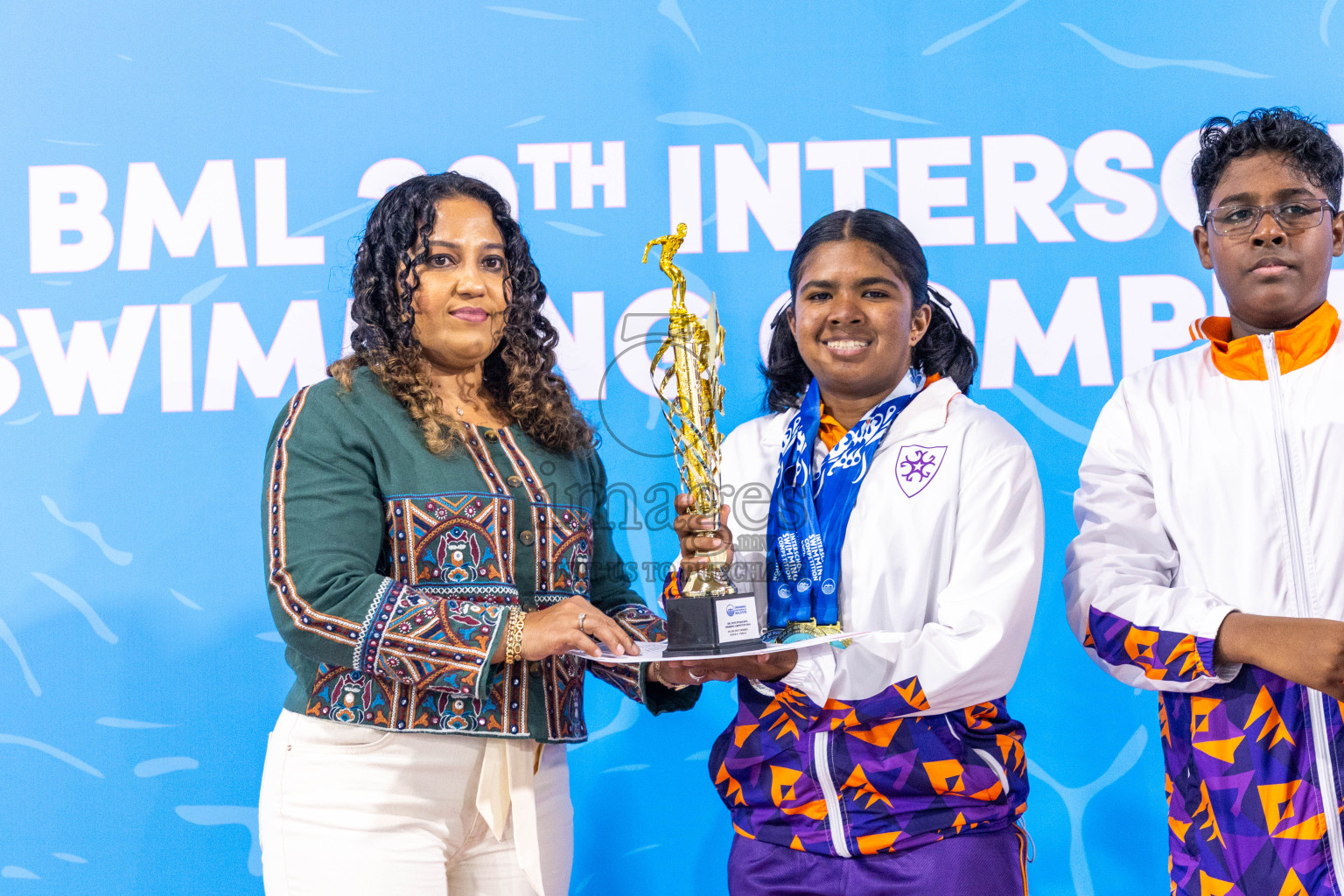 Closing ceremony of BML 20th Inter-School Swimming Competition was held in Hulhumale' Swimming Complex on Saturday, 19th October 2024. 
Photos: Ismail Thoriq