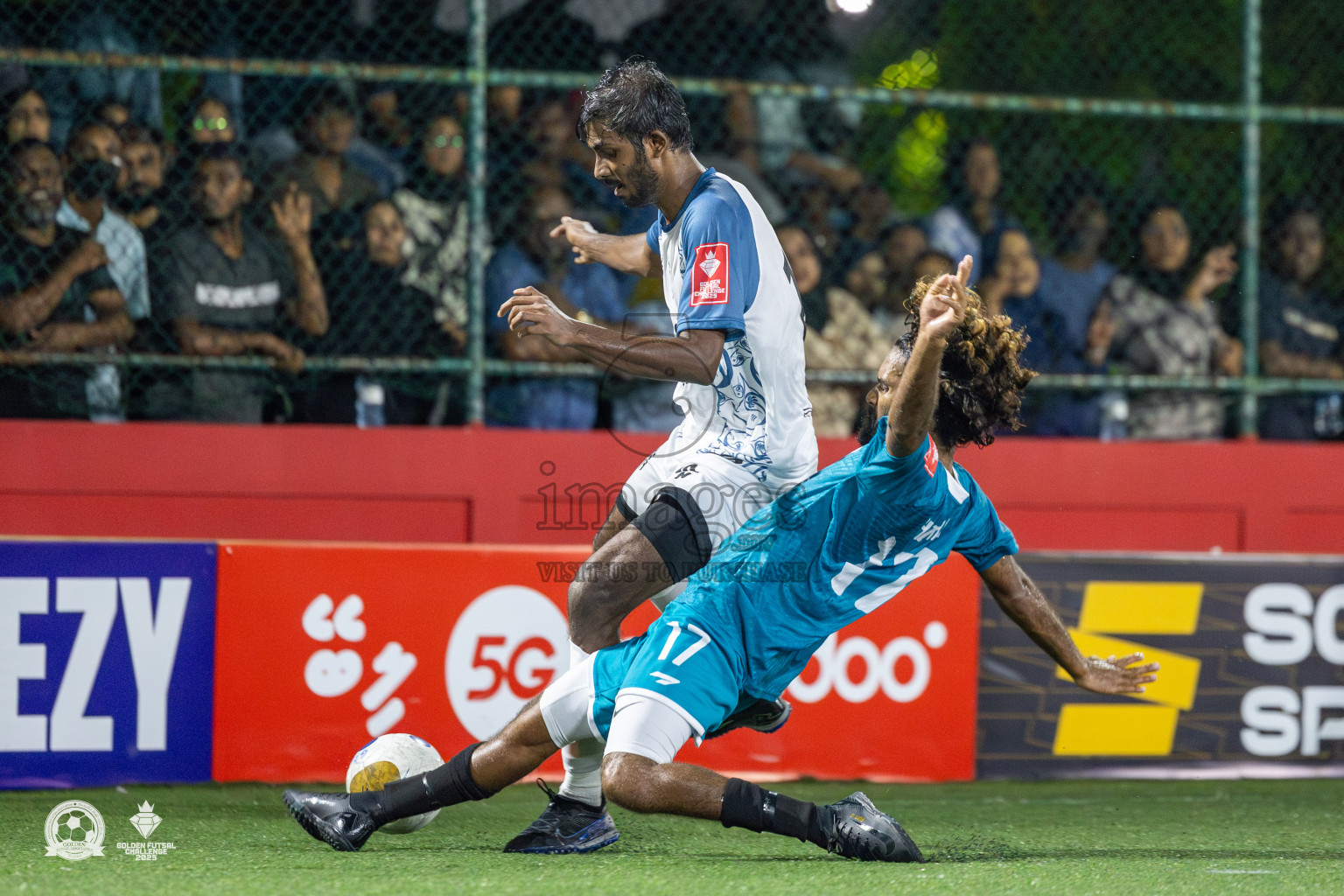 V. Fulidhoo vs V. Felidhoo in Day 12 of Golden Futsal Challenge 2025 was held on Thursday, 16th January 2025, in Hulhumale', Maldives Photos: Mohamed Mahfooz Moosa / images.mv
