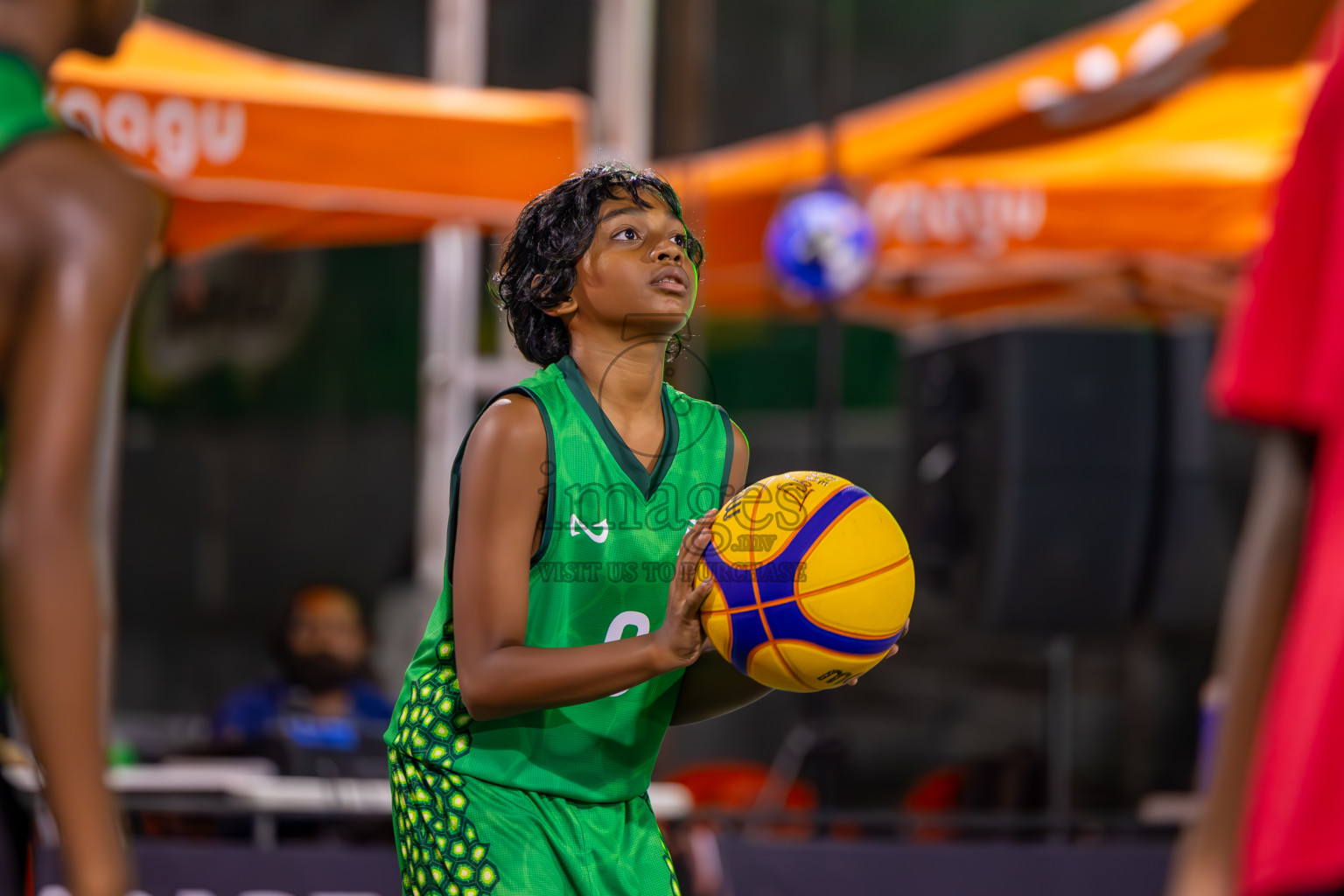 Day 3 of MILO Ramadan 3x3 Challenge 2024 was held in Ekuveni Outdoor Basketball Court at Male', Maldives on Thursday, 14th March 2024.
Photos: Ismail Thoriq / images.mv