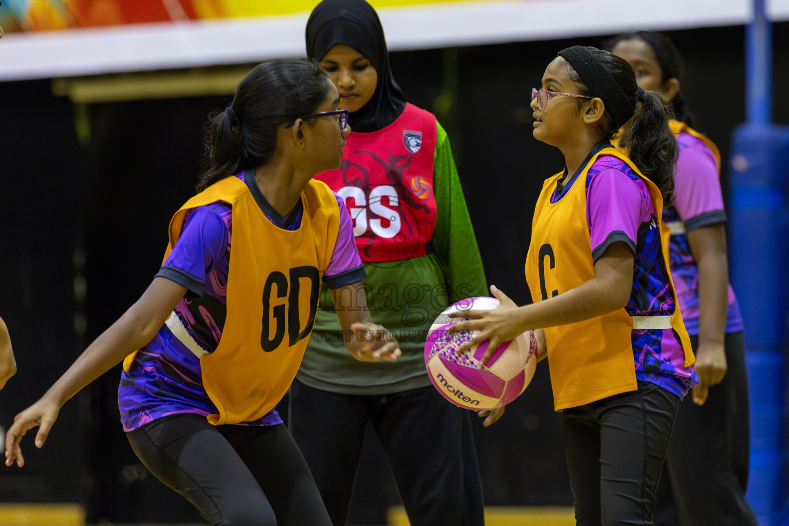 Fionti SA vs N sports in Day 3 of 3rd Netball Junior Championship, held at Social Center on Wednesday 22nd January 2025 . Photos: Shuu Abdul Sattar / images.mv