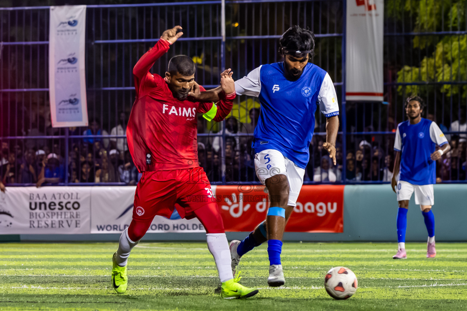 Eydhafushi vs Hithaadhoo in the finals of Better in Baa Futsal Fiesta 2025 Men's division held in B. Eydhafushi, Maldives on Monday, 17th November 2025. Photos: Nausham Waheed / images.mv