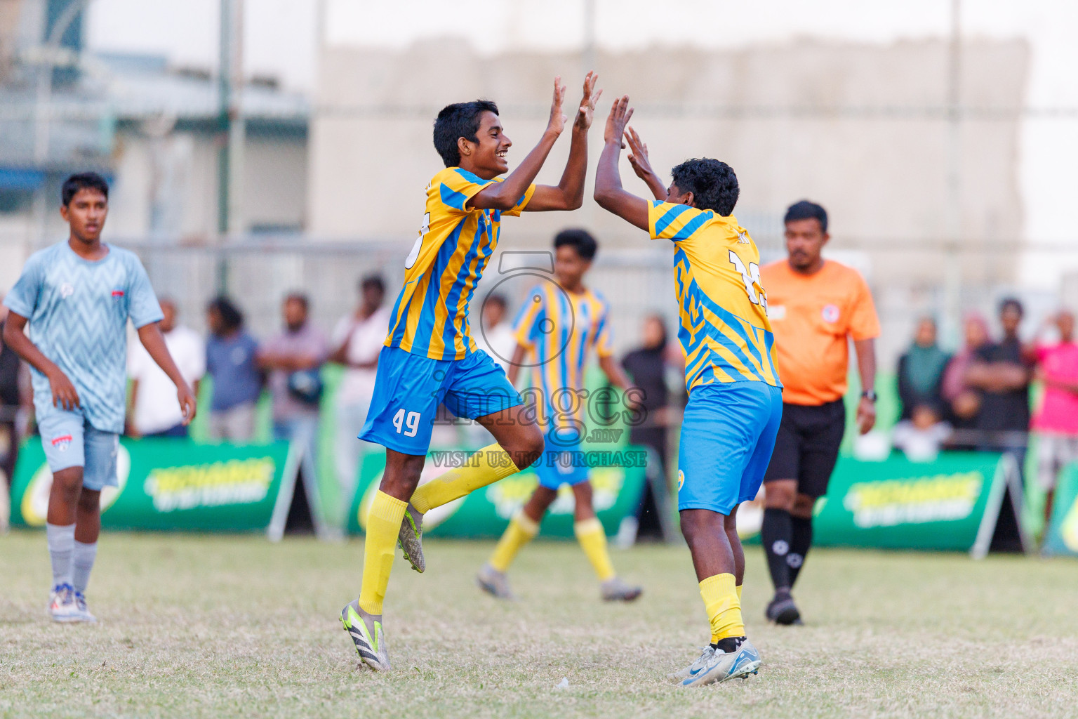 Day 4 of MILO Academy Championship 2025 (U14) was held on Sunday, 2nd November 2025 at Henveiru Football Grounds, Male', Maldives . 
Photos: Hassan Simah / images.mv