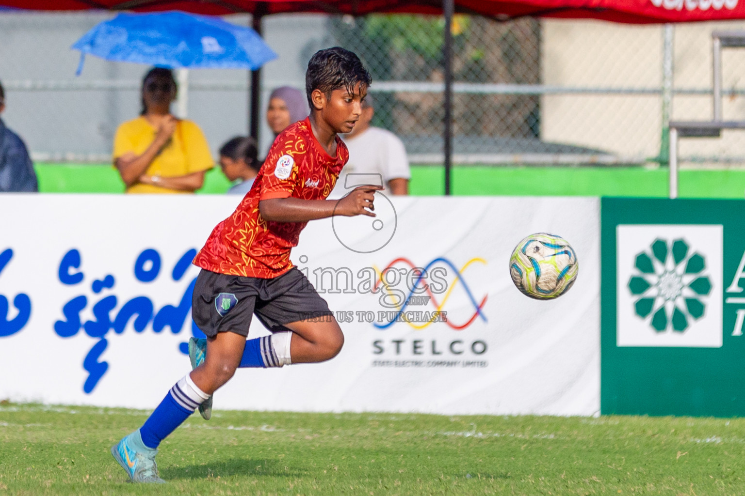 Club Eagles vs Super United Sports (U12) in Day 4 of Dhivehi Youth League 2024 held at Henveiru Stadium on Thursday, 28th November 2024. Photos: Shuu Abdul Sattar/ Images.mv