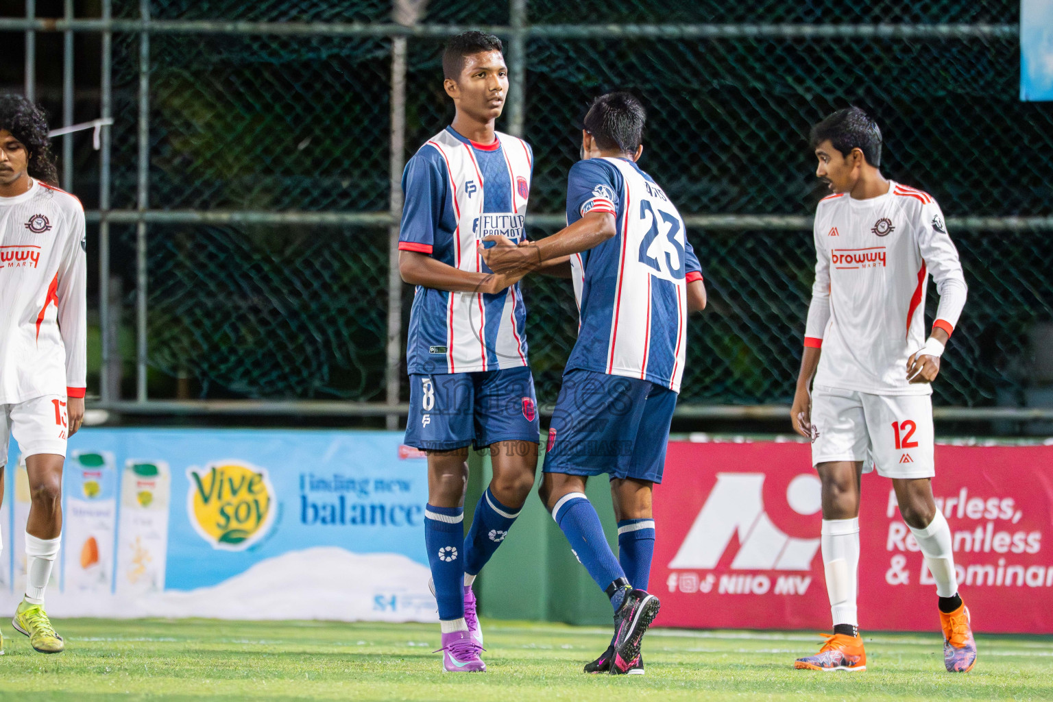 Maahinne UTD VS Outreef SC in Day 1 - Fonadhoo Youth Futsal Challenge 2025 was held in Fonadhoo Futsal Stadium, L. Fonadhoo, Maldives on Sunday, 26th October 2025 Photos: Arif Rasheed / images.mv