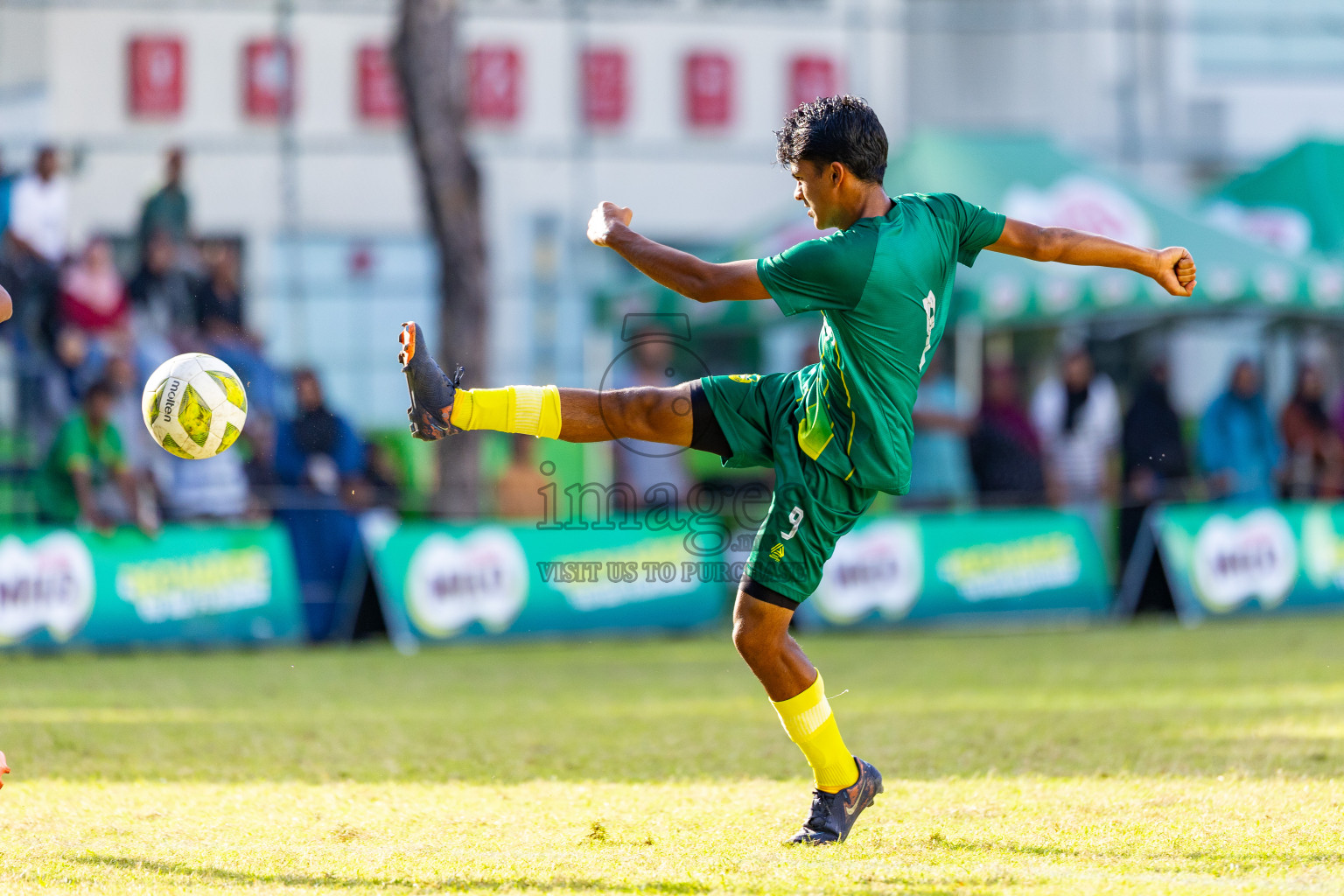 Day 5 of MILO Academy Championship 2025 (U14) was held on Monday, 3rd November 2025 at Henveiru Football Grounds, Male', Maldives . 

Photos: Mohamed Mahfooz Moosa / images.mv