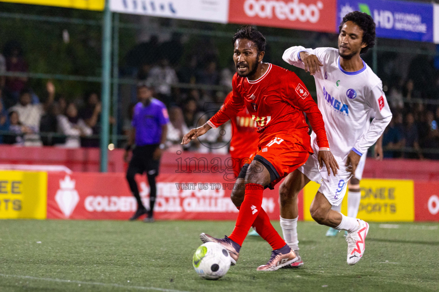 HA Filladhoo vs HA Ihavandhoo in Day 5 of Golden Futsal Challenge 2024 was held on Friday, 19th January 2024, in Hulhumale', Maldives
Photos: Ismail Thoriq / images.mv