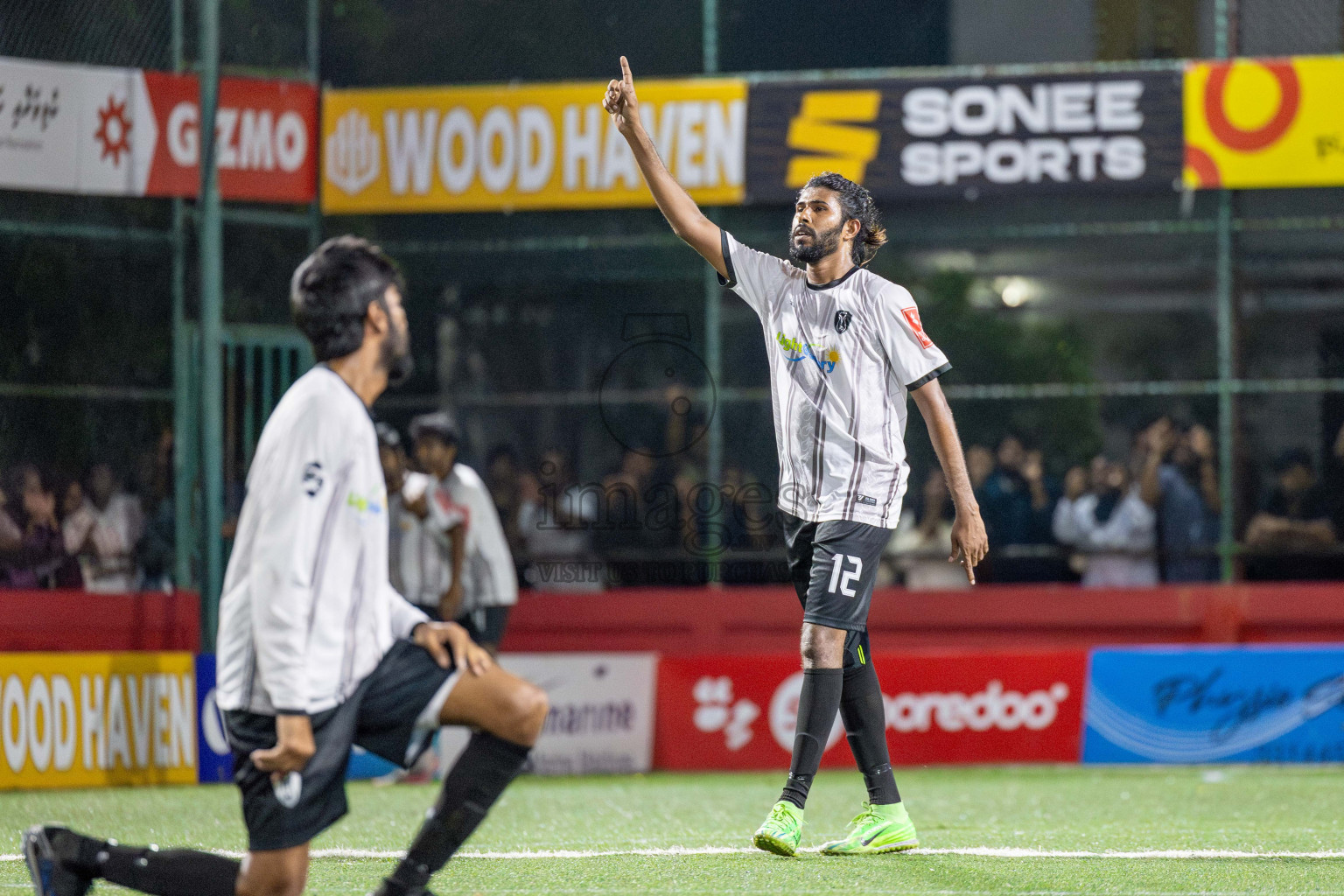 N Miladhoo vs Sh Milandhoo in zone round on Day 29 of Golden Futsal Challenge 2025 was held on Sunday , 2nd February 2025, in Hulhumale', Maldives. Photos: Shuu Abdul Sattar / images.mv