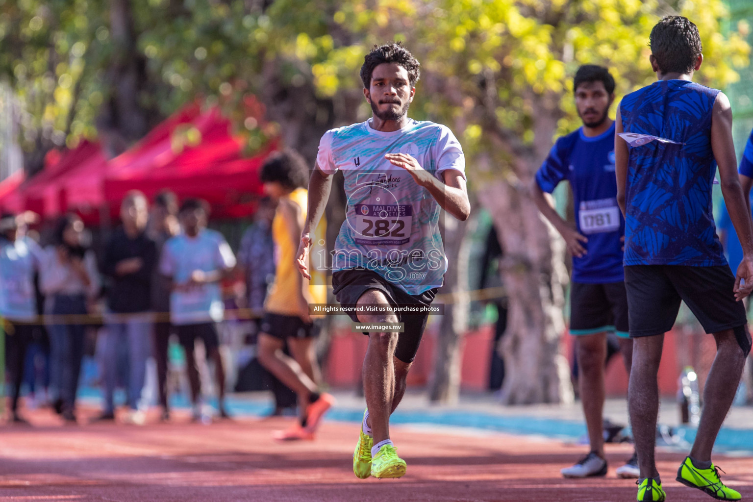 Day 1 of Inter-School Athletics Championship held in Male', Maldives on 22nd May 2022. Photos by: Nausham Waheed / images.mv