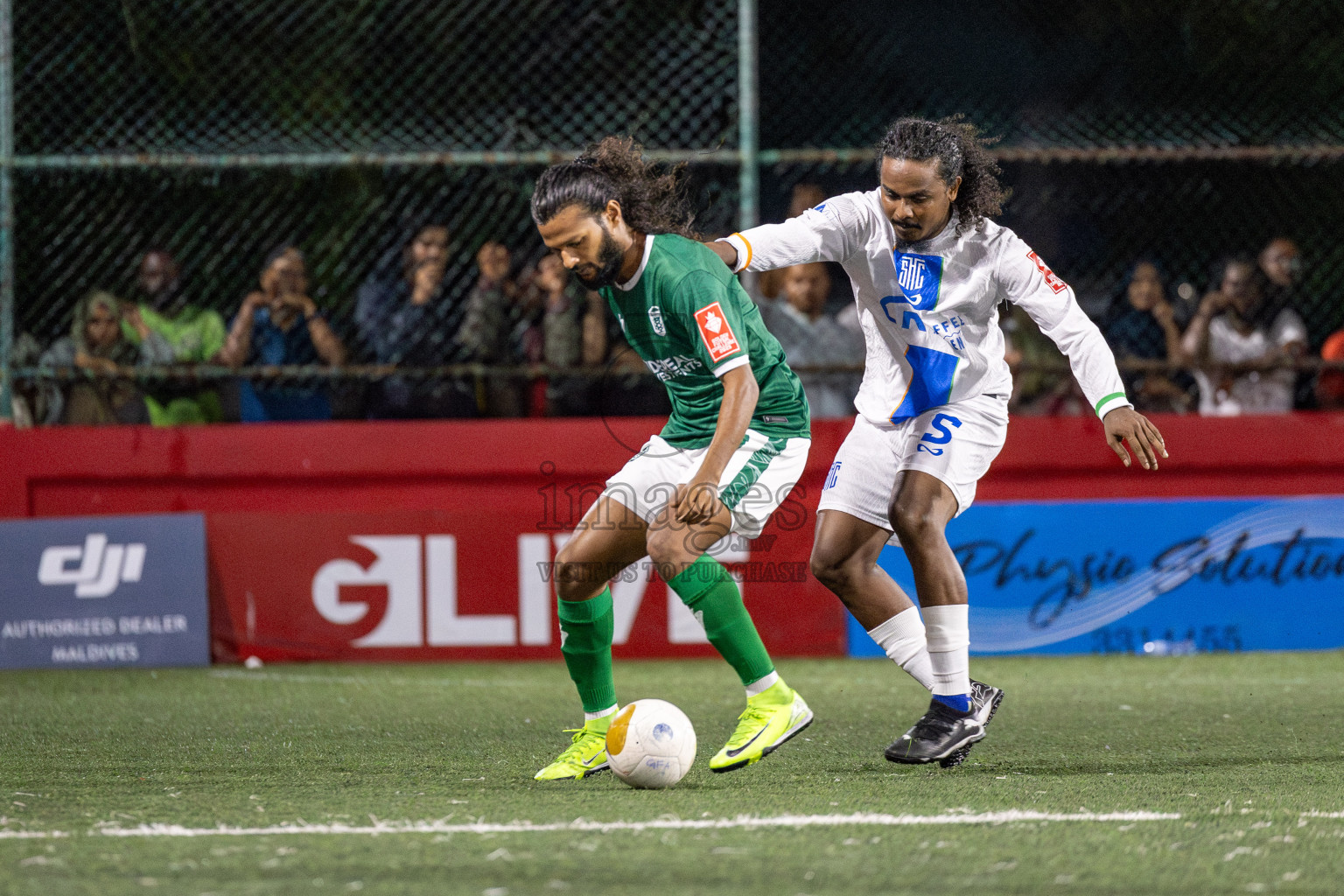 S Hithadhoo VS S MaradhooFeydhoo Atoll Round Semi-Final on Day 20 of Golden Futsal Challenge 2025 was held on Friday, 24 January 2025, in Hulhumale', Maldives. 
Photos: Hassan Simah / images.mv