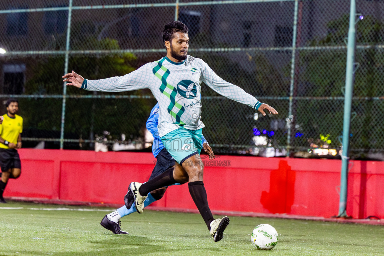 Dharumavantha vs Smatown FC in Day 1 of Office League 2025 was held on Wednesday, 16th April 2025 in Hulhumale', Maldives. Photos: Nausham Waheed / images.mv