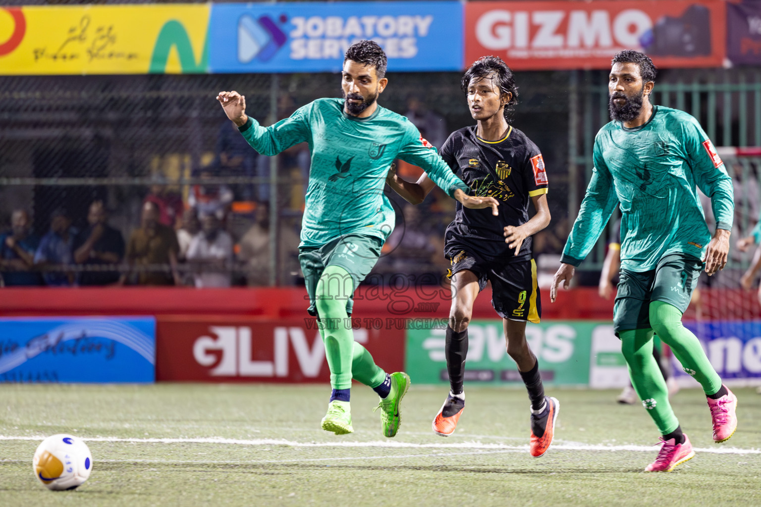 HDh Nolhivaranfaru vs HDh Hanimaadhoo in Day 9 of Golden Futsal Challenge 2025 was held on Monday, 13th January 2025, in Hulhumale', Maldives
Photos: Ismail Thoriq / images.mv