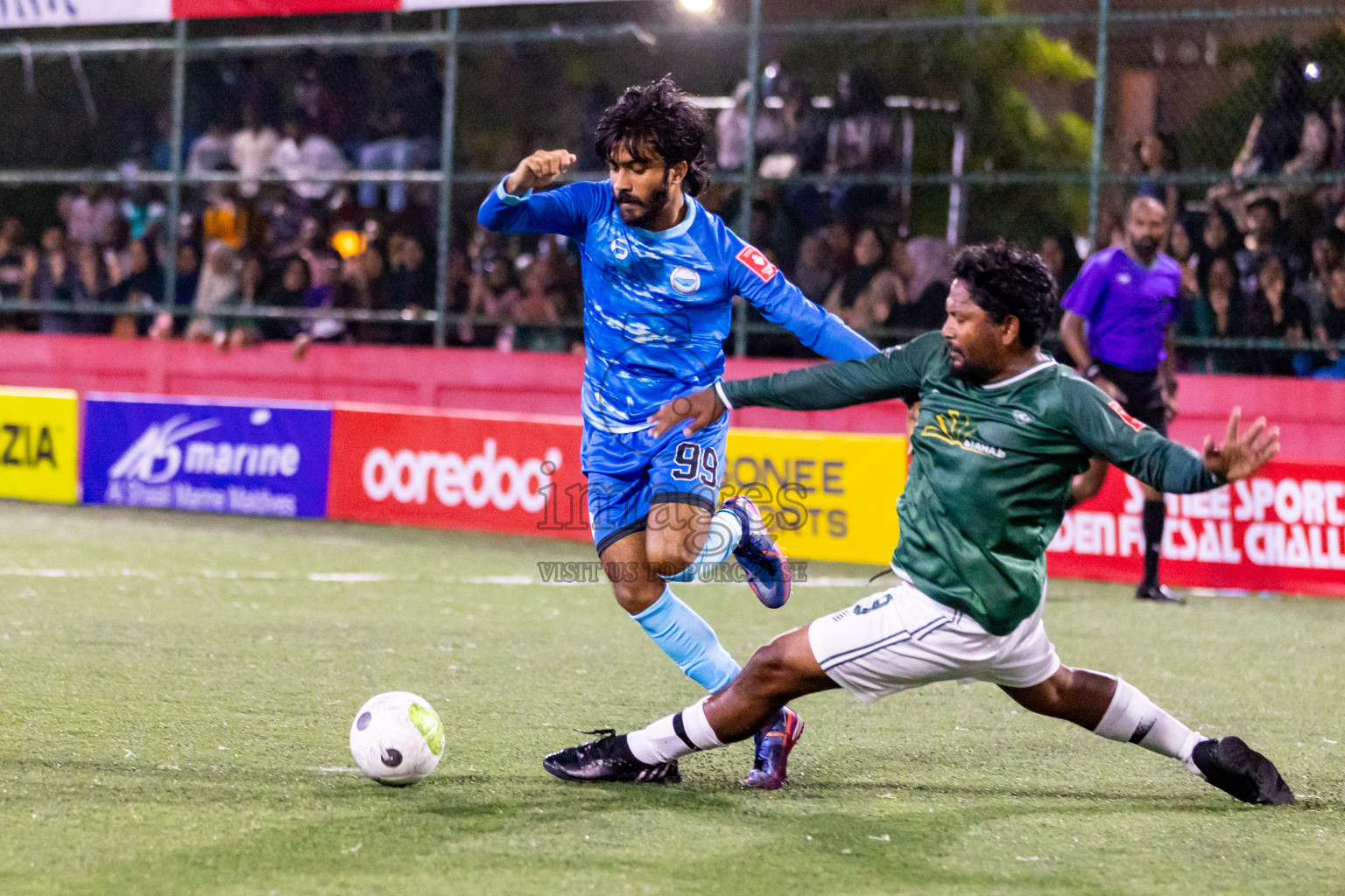 N Miladhoo vs N Maafaru in Day 6 of Golden Futsal Challenge 2024 was held on Saturday, 20th January 2024, in Hulhumale', Maldives Photos: Hassan Simah / images.mv