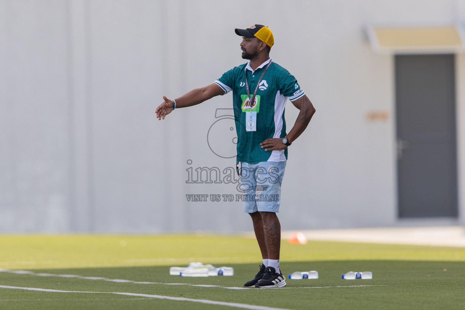 CC Sports Club VS Aajeelakah Eydhafushi FA in Day 6 of Eydhafushi Cup 2025 held in Eydhafushi Football Stadium at B. Eydhafushi, Maldives on Wednesday, 10th September 2025. Photos: Arif Rasheed / images.mv