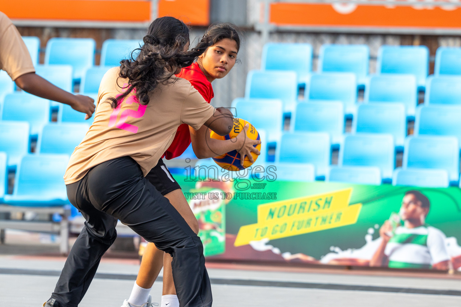 Day 1 of MILO Ramadan 3x3 Challenge 2024 was held in Ekuveni Outdoor Basketball Court at Male', Maldives on Tuesday, 12th March 2024. 
Photos: Ismail Thoriq / images.mv