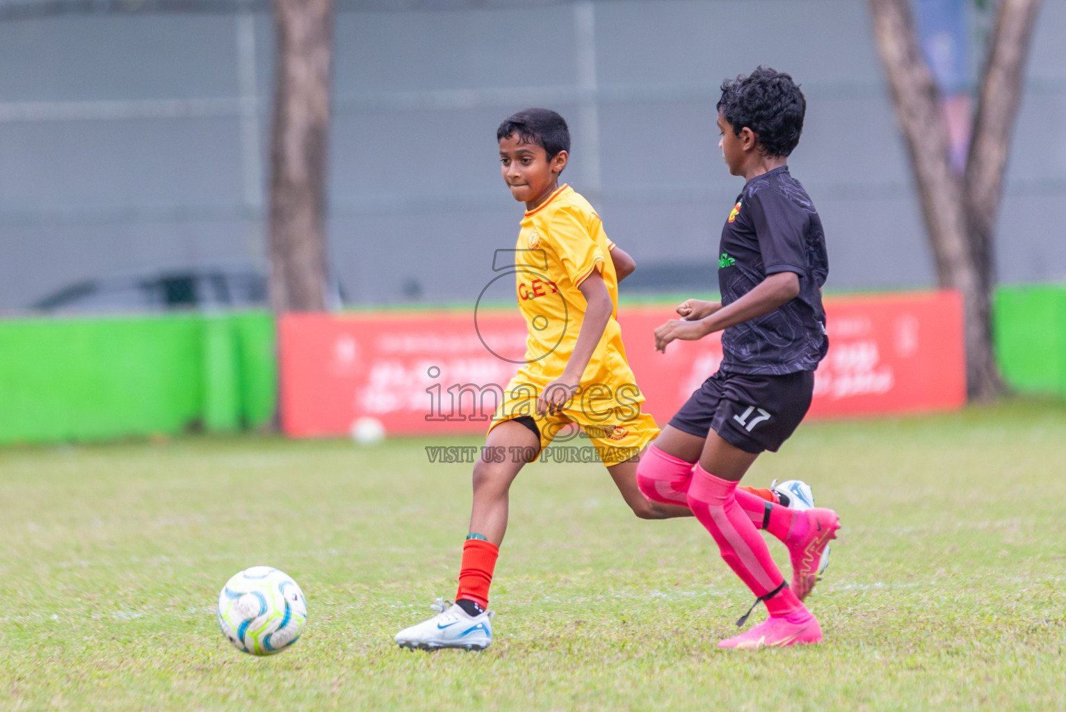 United Victory vs Victory Sports Club  (U12) in Day 5 of Dhivehi Youth League 2024 held at Henveiru Stadium on Friday 29th November 2024. Photos: Shuu Abdul Sattar/ Images.mv