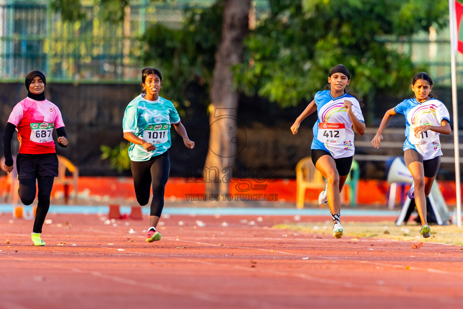 Day 2 of Inter-school Athletics Championship 2025 held in Ekuveni Synthetic Track, Male', Maldives on Tuesday, 07th October 2025. Photos by: Nausham Waheed / Images.mv