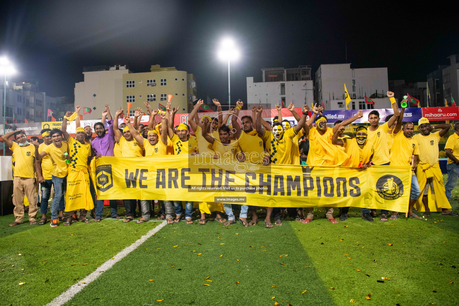 RRC Vs FSM in the Semi Finals of Club Maldives 2021 held in Hulhumale, Maldives on 19 December 2021. Photos: Shuu Abdul Sattar / images.mv