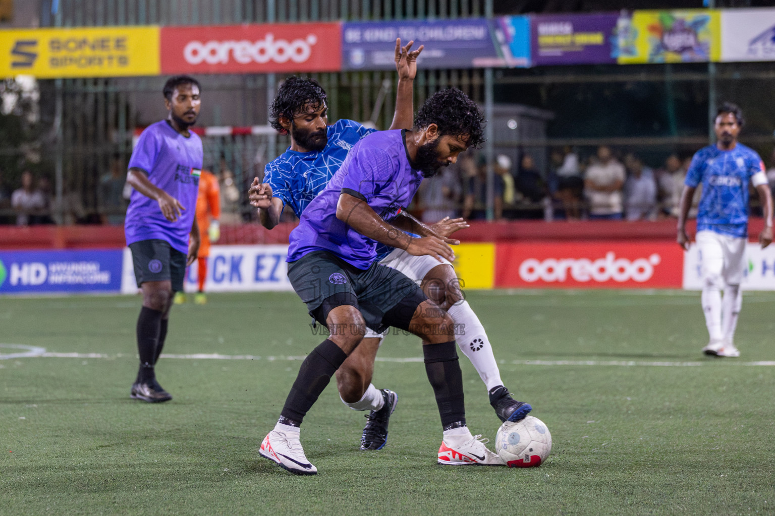 HDh Neykurendhoo vs HDh Naivaadhoo in Day 18 of Golden Futsal Challenge 2024 was held on Thursday, 1st February 2024, in Hulhumale', Maldives Photos: Mohamed Mahfooz Moosa, / images.mv