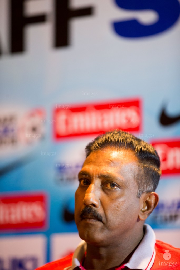 Srilankan coach speaks to the media ahead of the semifinals in Thiruvananthapuram, India, Wednesday, December. 30, 2015.  (Images.mv Photo/ Mohamed Ahsan).