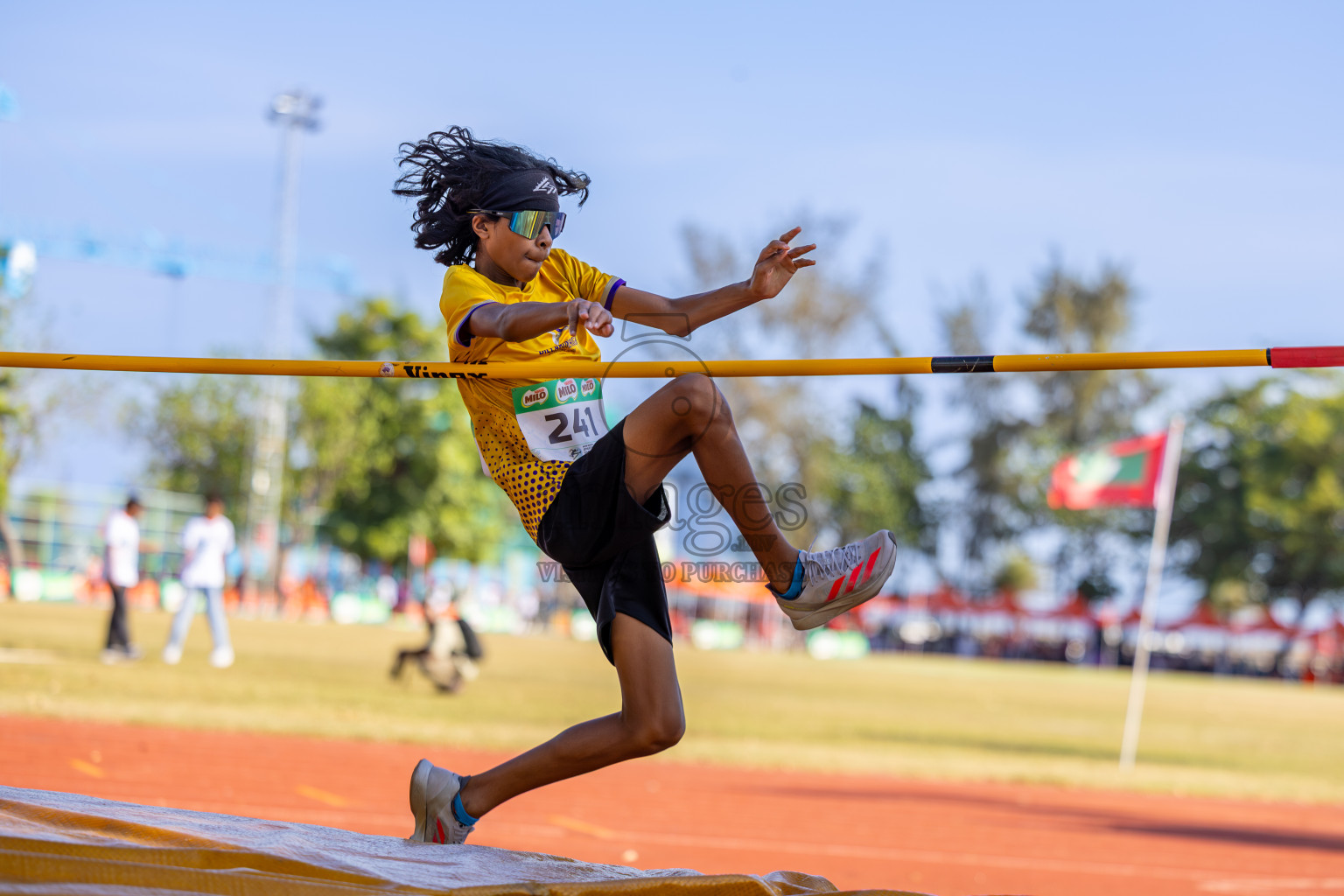 Day 1 of Inter-school Athletics Championship 2025 held in Ekuveni Synthetic Track, Male', Maldives on Monday, 06th October 2025. Photos by: Nausham Waheed, Areef, Ismail Thoriq / Images.mv