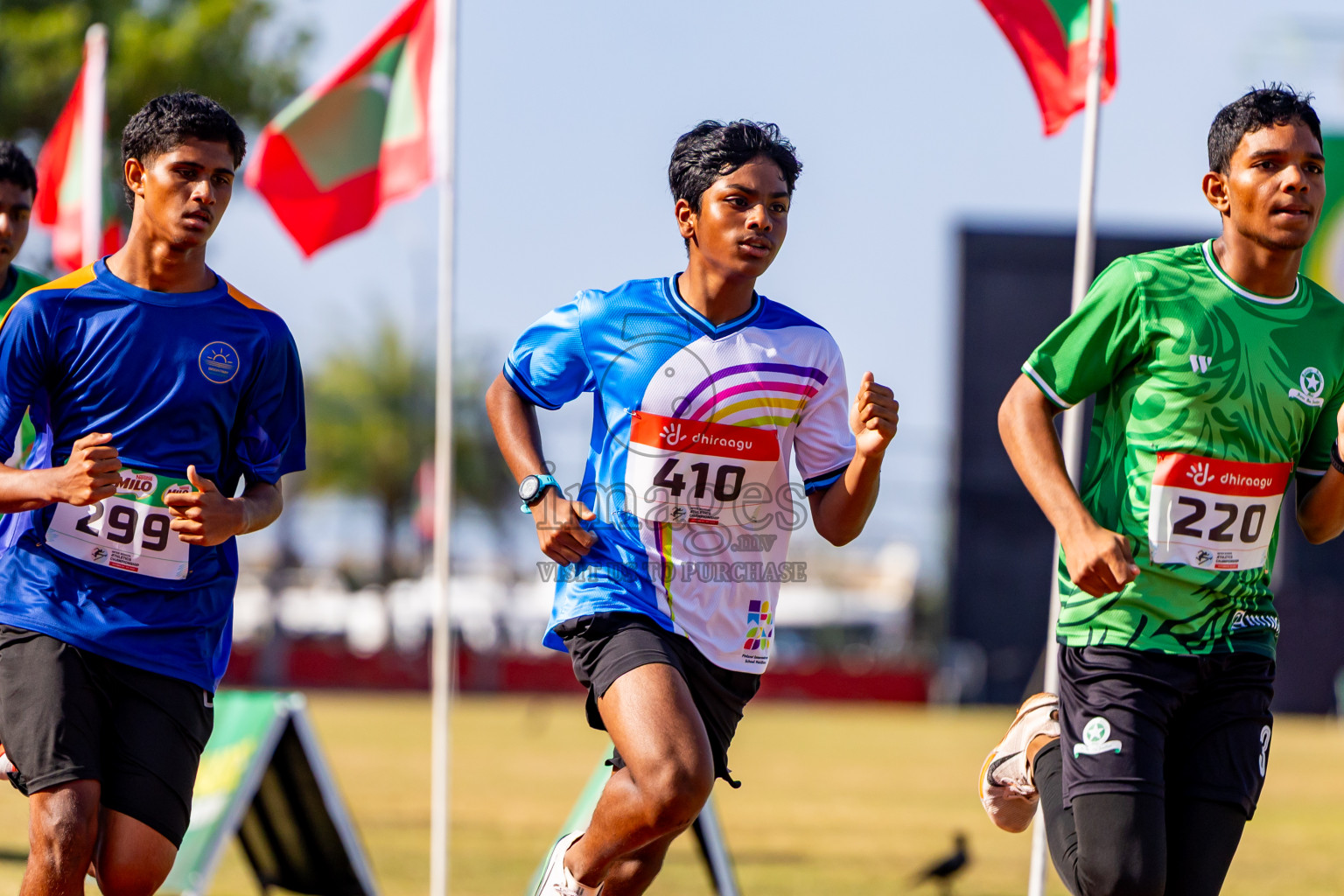 Day 3 of Inter-school Athletics Championship 2025 held in Ekuveni Synthetic Track, Male', Maldives on Wednesday, 08th October 2025. Photos by: Nausham Waheed / Images.mv