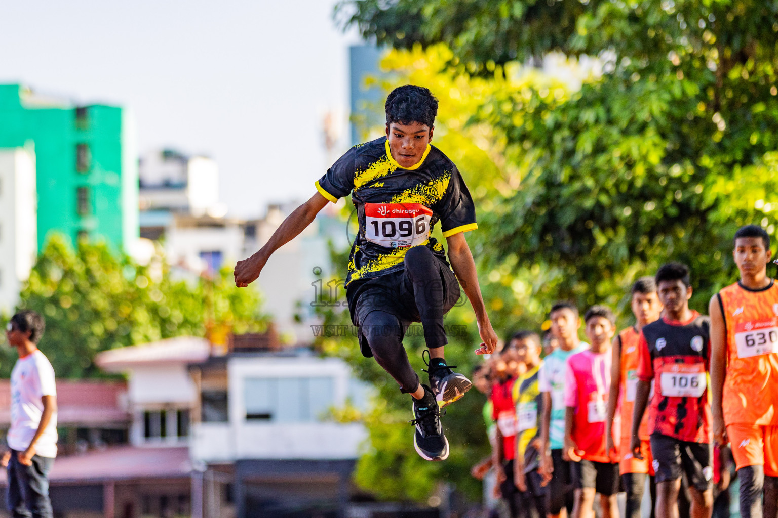 Day 3 of Inter-school Athletics Championship 2025 held in Ekuveni Synthetic Track, Male', Maldives on Wednesday, 08th October 2025. Photos by: Areef Adam / Images.mv