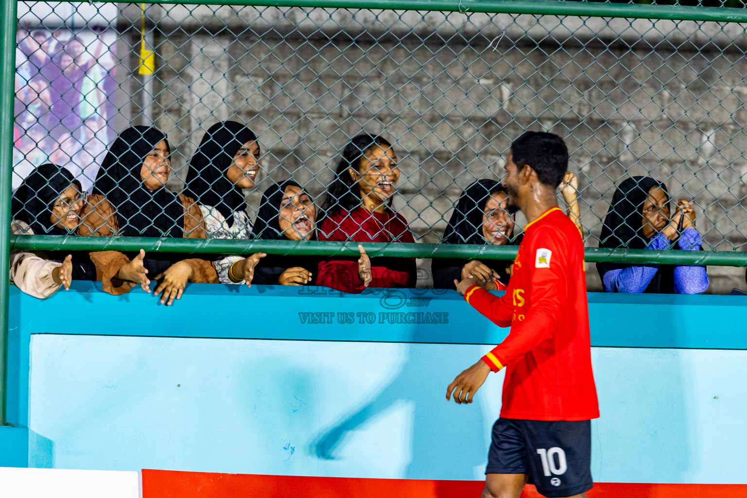 Dee Ess Kay vs Kovigoani in Final of Laamehi Dhiggaru Ekuveri Futsal Challenge 2024 was held on Wednesday, 31st July 2024, at Dhiggaru Futsal Ground, Dhiggaru, Maldives Photos: Nausham Waheed / images.mv