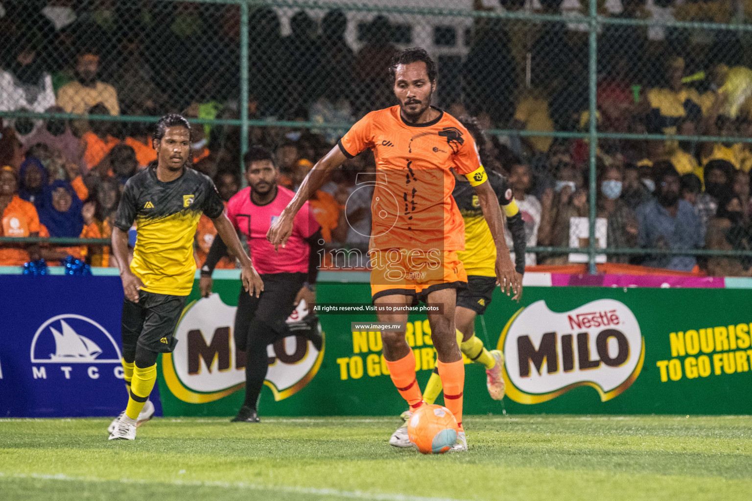 RRC Vs FSM in the Semi Finals of Club Maldives 2021 held in Hulhumale, Maldives on 19 December 2021. Photos: Nausham Waheed / images.mv