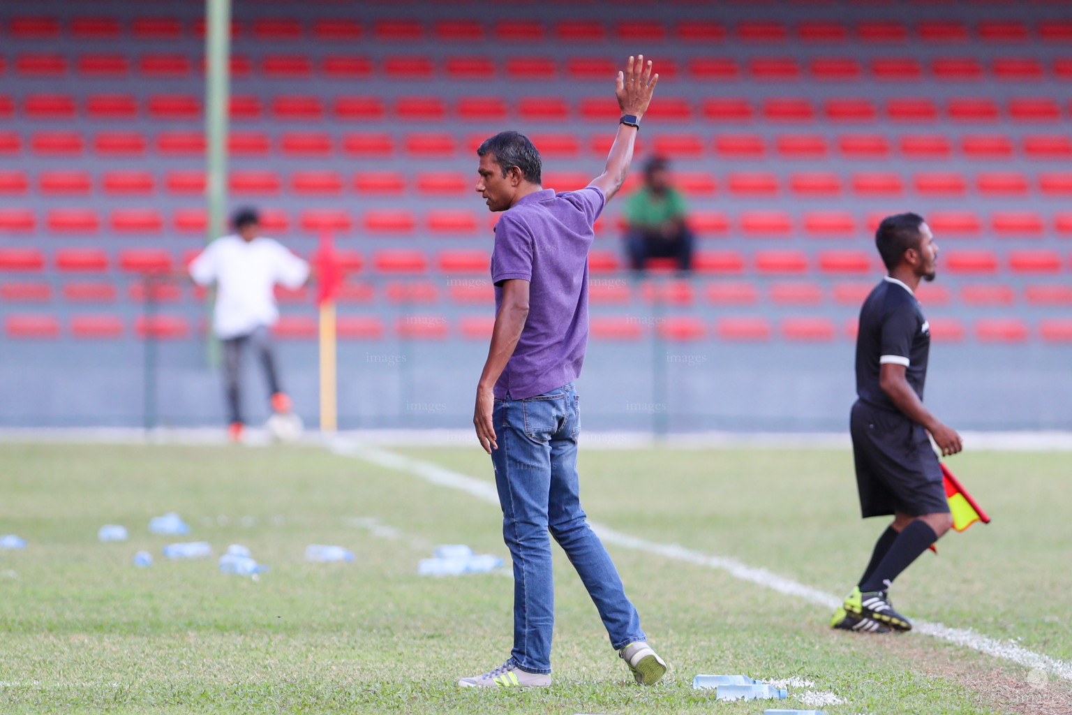 TC Sports Club vs Victory Sports Club in Dhiraagu Dhivehi Premier League 2018 in Male, Maldives, Monday  October 22, 2018. (Images.mv Photo/Suadh Abdul Sattar)