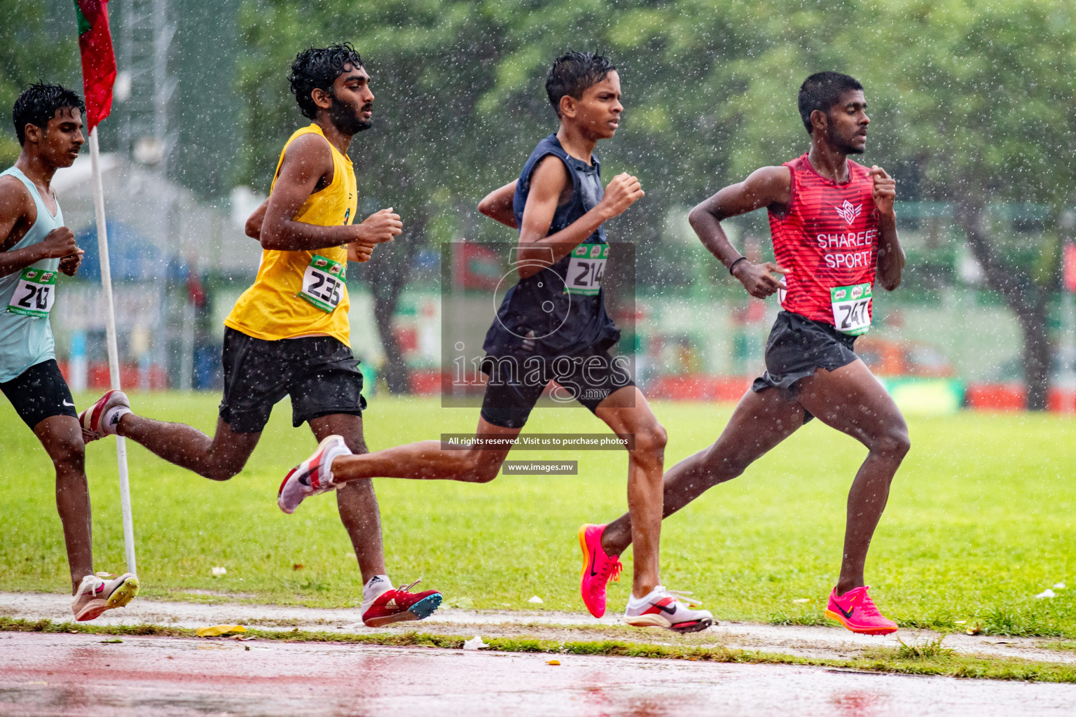 Day 2 of National Athletics Championship 2023 was held in Ekuveni Track at Male', Maldives on Friday, 24th November 2023. Photos: Hassan Simah / images.mv