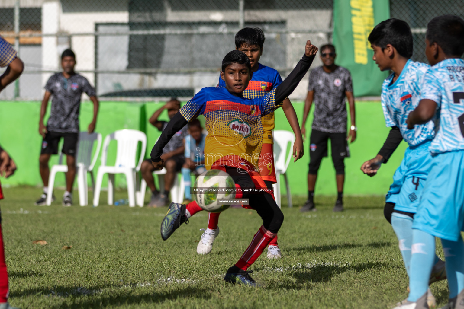 Day 1 of MILO Academy Championship 2023 (U12) was held in Henveiru Football Grounds, Male', Maldives, on Friday, 18th August 2023. Photos: Mohamed Mahfooz Moosa / images.mv