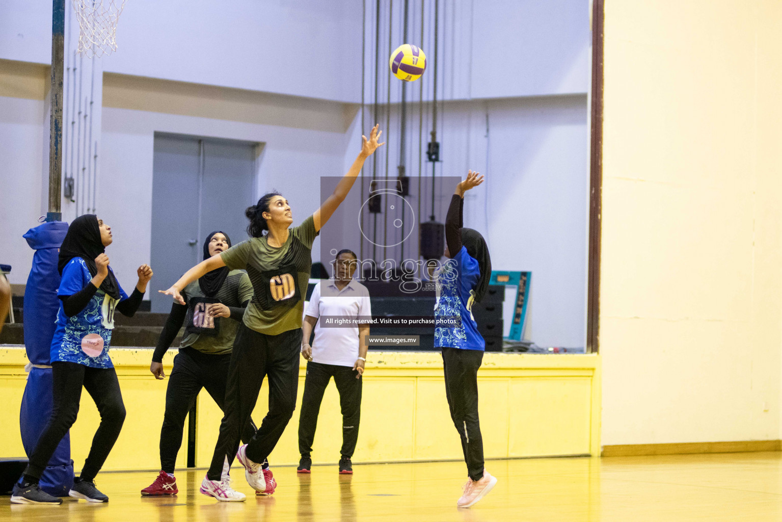 Green Streets vs Mahibadhoo Sports Club in the Semi Finals of Milo National Netball Tournament 2021 held on 3 December 2021 in Male', Maldives, Photos by Maanish