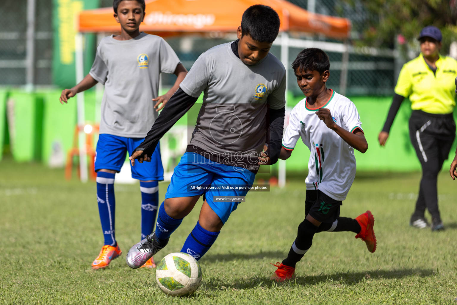 Day 1 of MILO Academy Championship 2023 (U12) was held in Henveiru Football Grounds, Male', Maldives, on Friday, 18th August 2023. Photos: Mohamed Mahfooz Moosa / images.mv