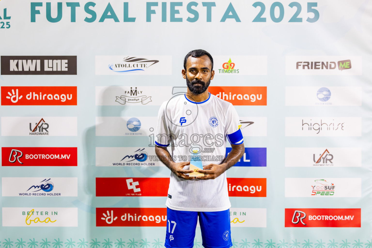 Hithaadhoo vs Dharavandhoo in Day 7 of Better in Baa Futsal Fiesta 2025 Men's division held in B. Eydhafushi, Maldives on Tuesday, 11th November 2025. Photos: Nausham Waheed / images.mv