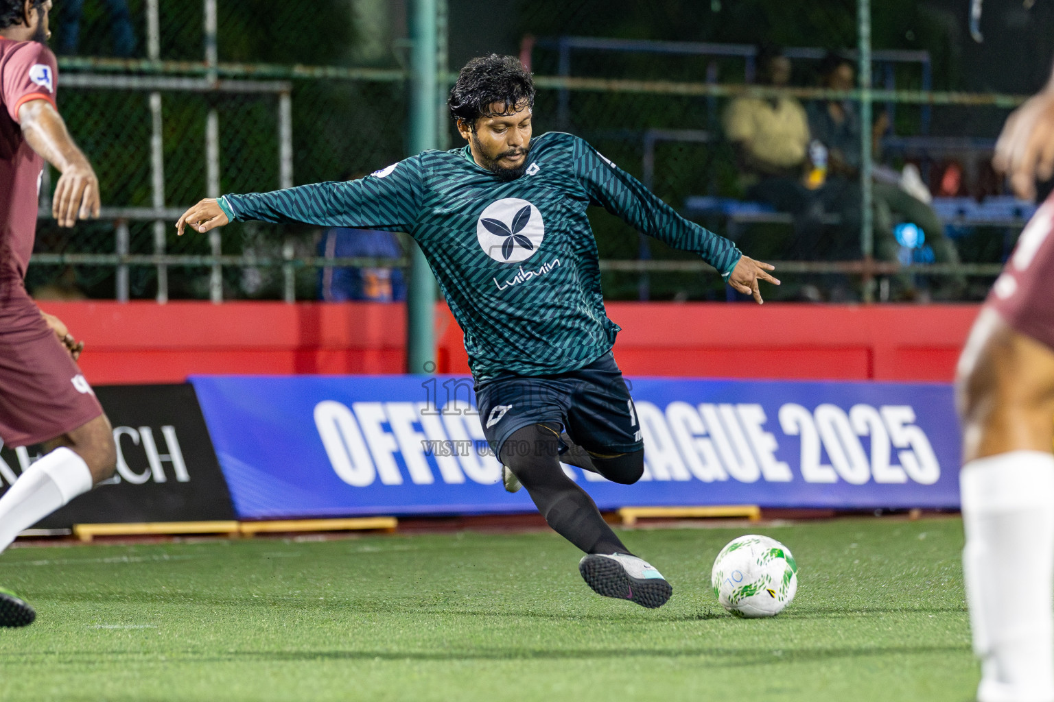 Maldives Post vs Dharumavantha in Day 9 of Office League 2025 was held on Thursday, 24th April 2025 in Hulhumale', Maldives. Photos: Mohamed Mahfooz Moosa  / images.mv