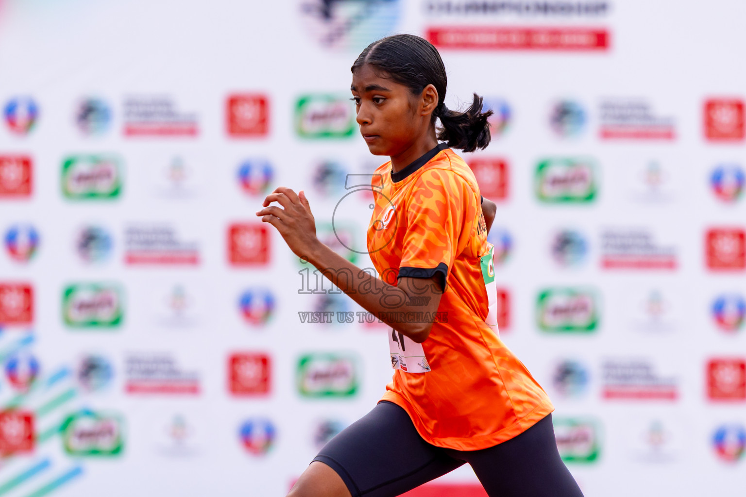 Day 4 of Inter-school Athletics Championship 2025 held in Ekuveni Synthetic Track, Male', Maldives on Thursday, 09th October 2025. Photos by: Nausham Waheed / Images.mv